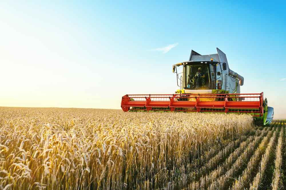 Sistemas de Control Inteligente para Maquinaria Agrícola