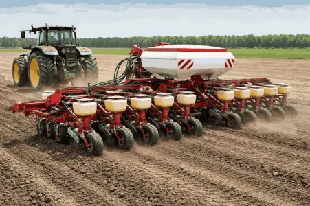 Soluciones de Pantallas CAN Bus para Sembradoras y Pulverizadoras